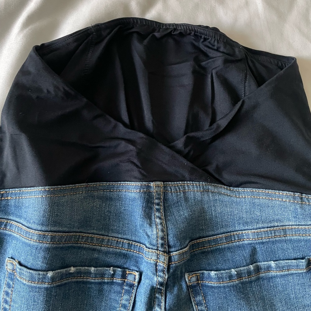 Ingrid and isabel maternity skinny crop jeans Dark Wash Women’s Size 2 - Picture 3 of 8